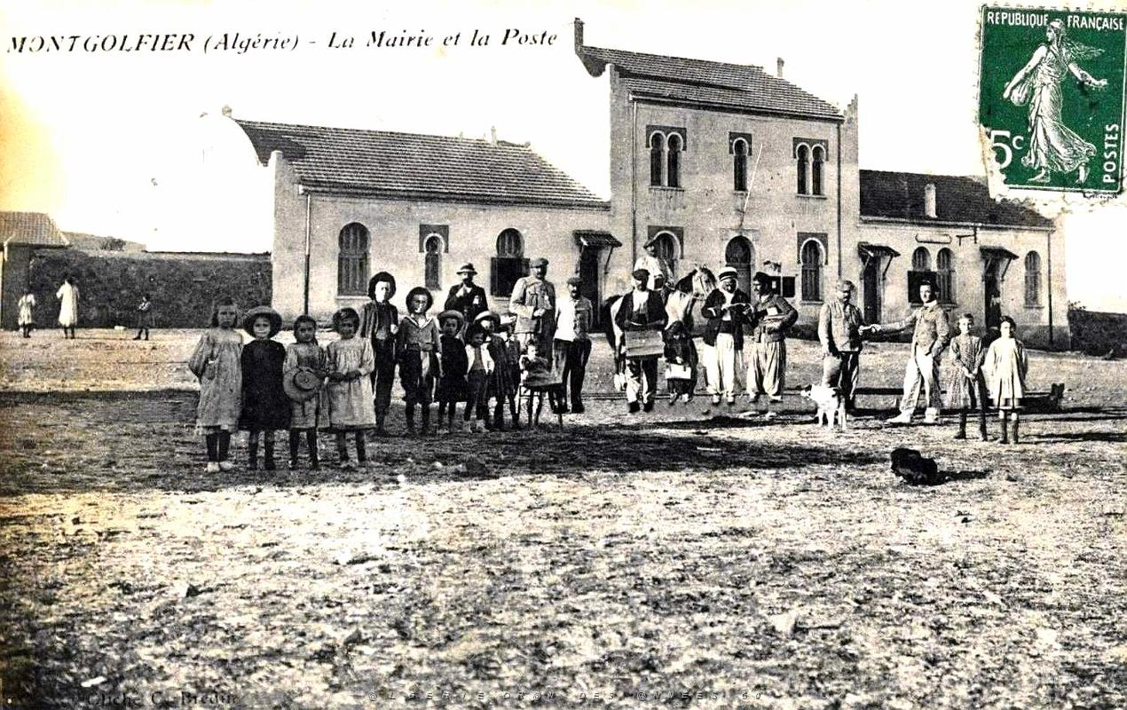 1839- Montgolfier - La Mairie et la Poste.jpg